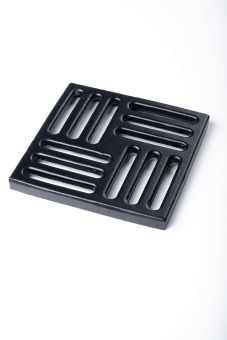 Трап для душа АНИ Пласт TA1716 вертикальный регулируемый с выпуском 110 мм и чугунной решеткой 150х150 мм